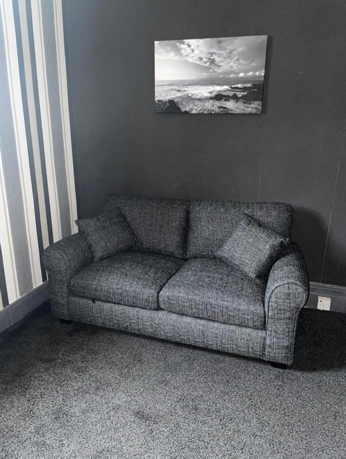 Phildene Suites Blackpool Room photo